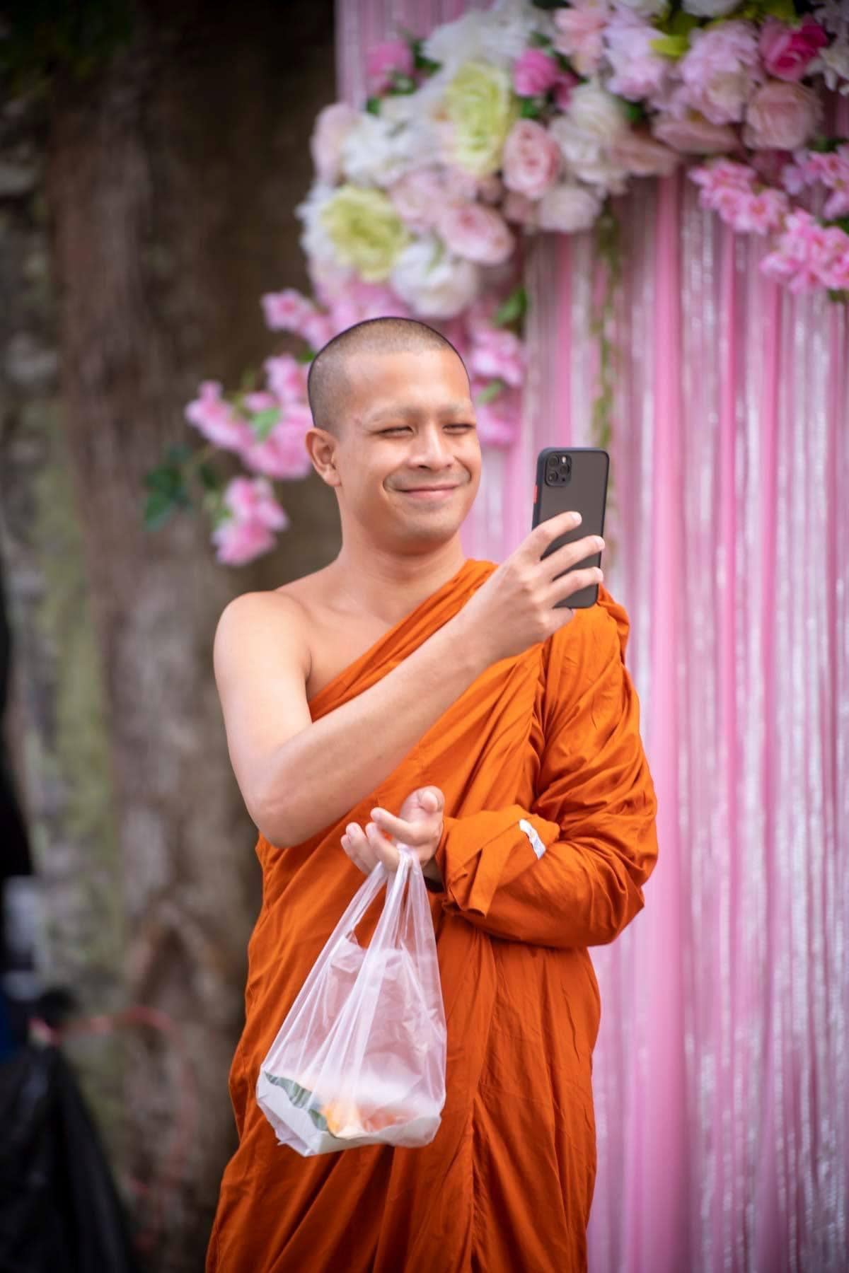 หลวงพี่กาโตะ