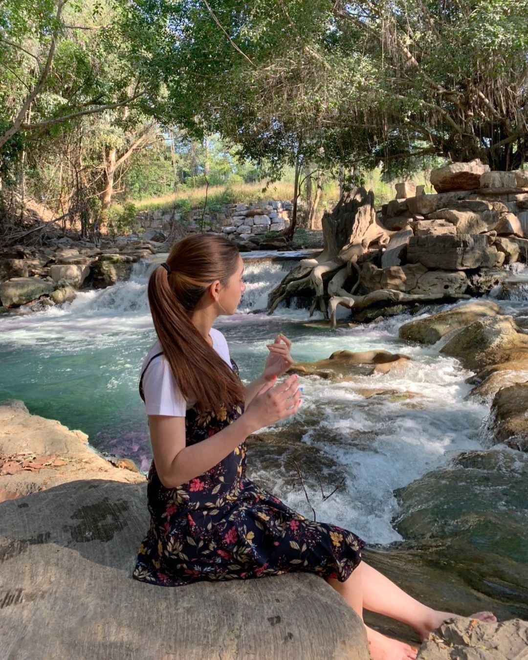 วีวี่ ลูกสาว ต้อม รชนีกร