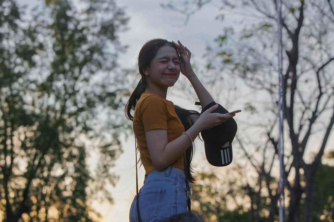 วีวี่ ลูกสาว ต้อม รชนีกร