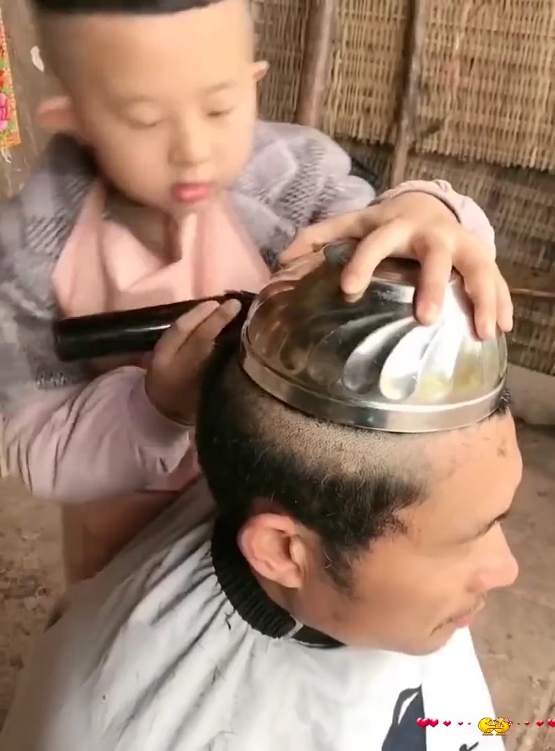 ช่างทำผมฟันน้ำนม