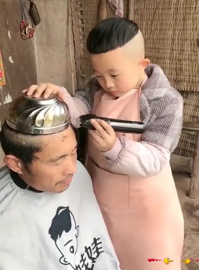 ช่างทำผมฟันน้ำนม