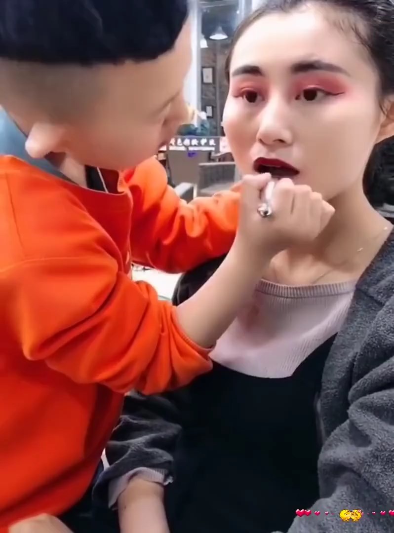 ช่างทำผมฟันน้ำนม