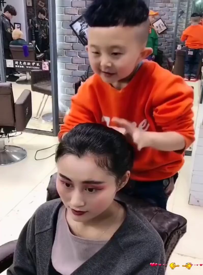 ช่างทำผมฟันน้ำนม