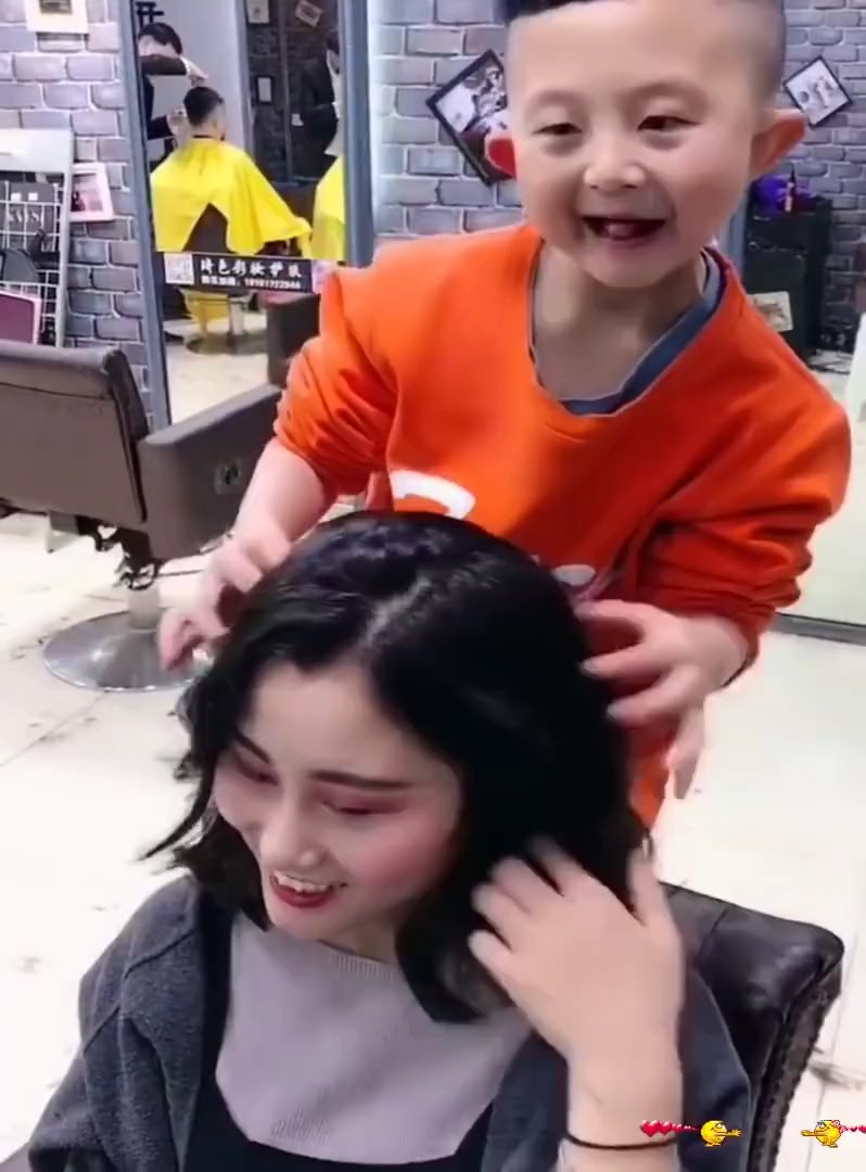 ช่างทำผมฟันน้ำนม