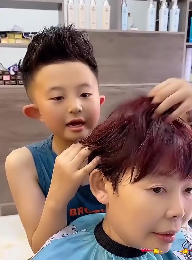 ช่างทำผมฟันน้ำนม