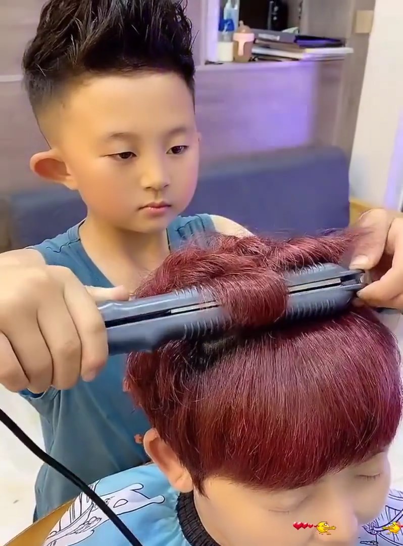 ช่างทำผมฟันน้ำนม