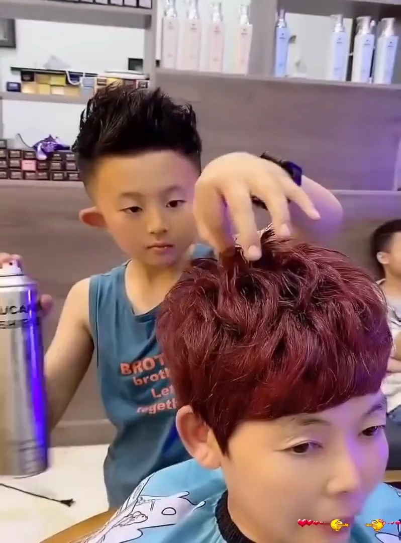 ช่างทำผมฟันน้ำนม