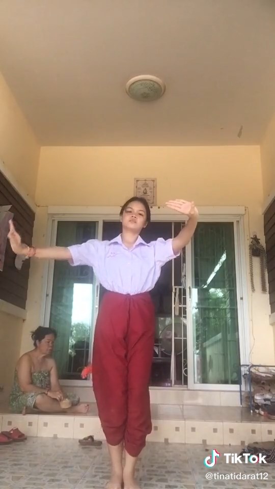 เรียนนาฏศิลป์ออนไลน์