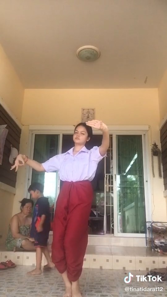 เรียนนาฏศิลป์ออนไลน์