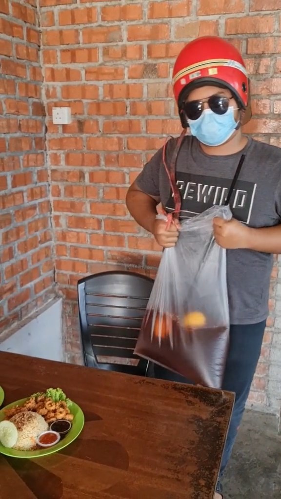 น้ำถุงยุค 90