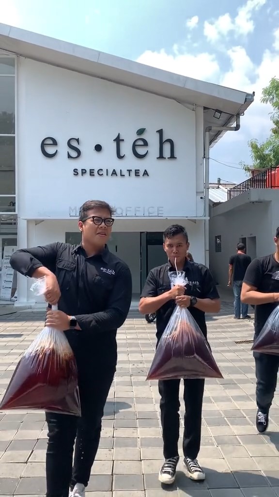 น้ำถุงยุค 90