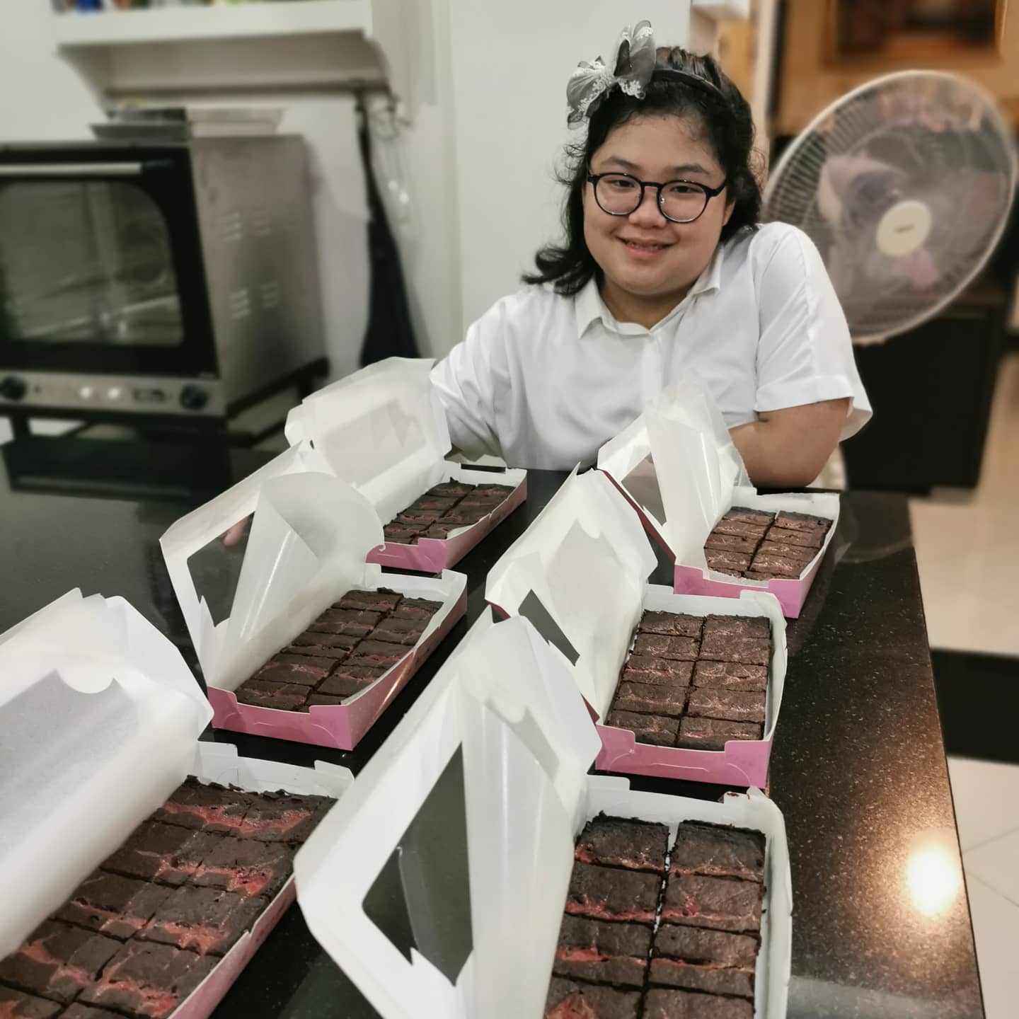 น้องริสา