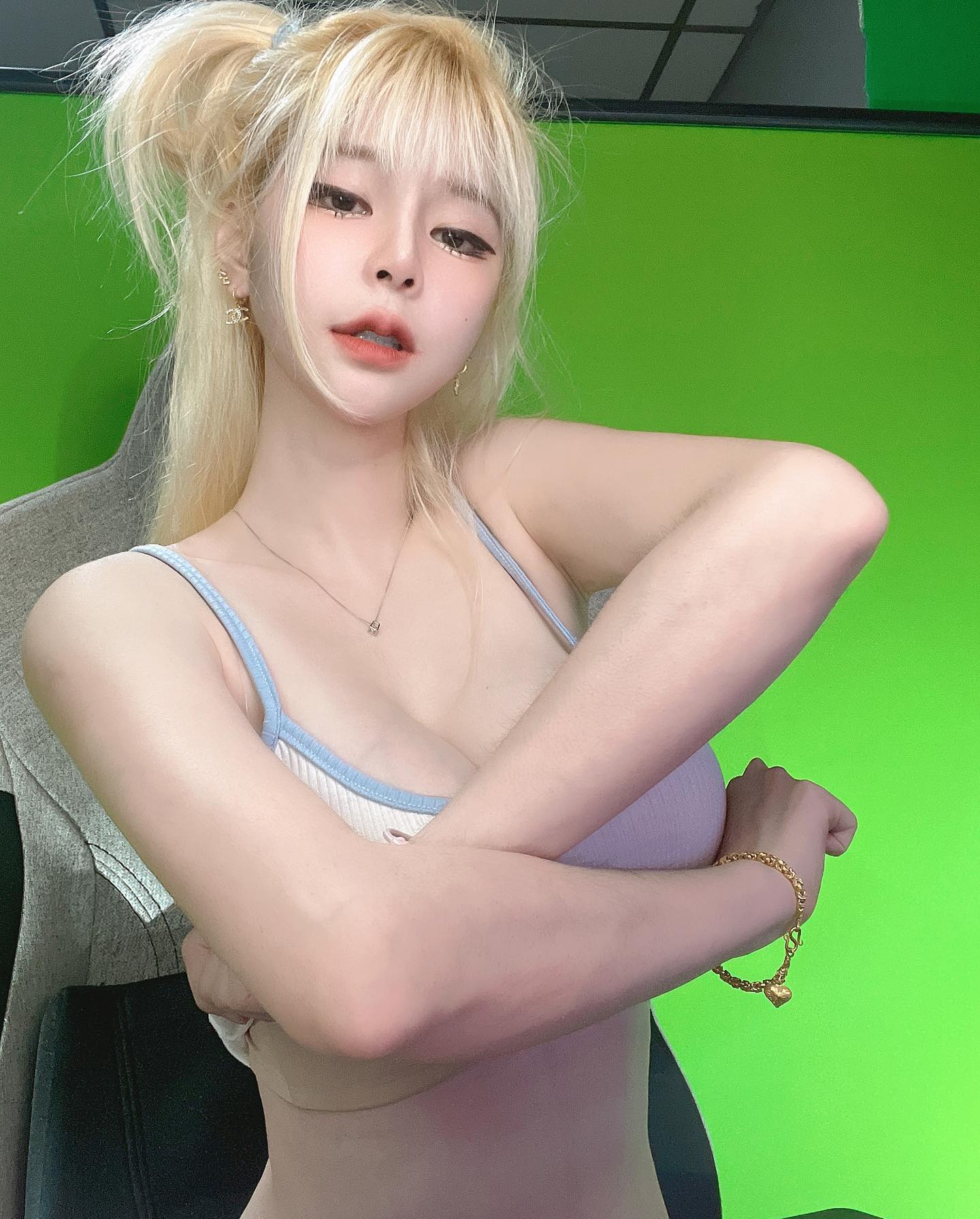 แป้งสามป๋องซาว