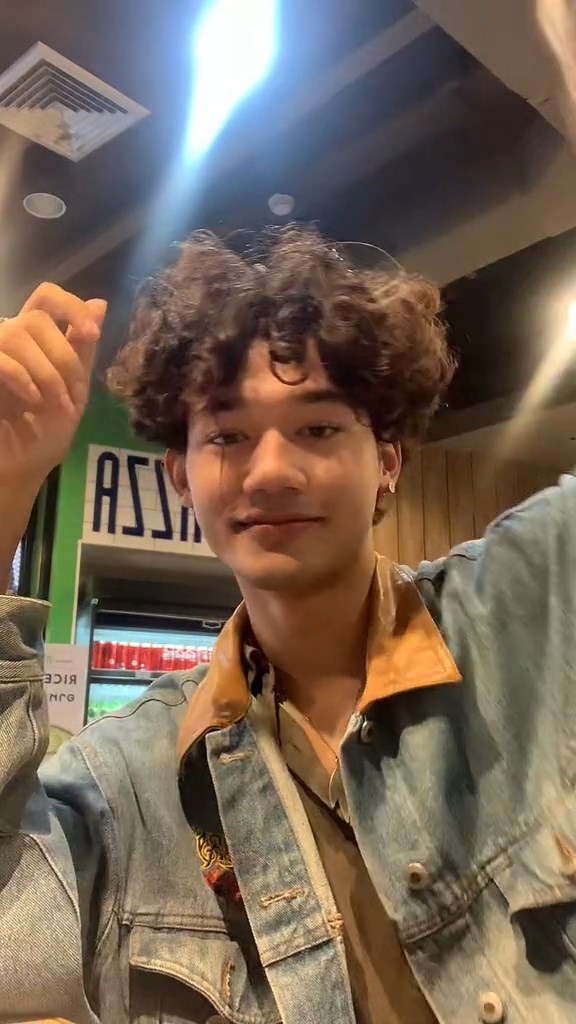 ซัน ร้อยพินิจ