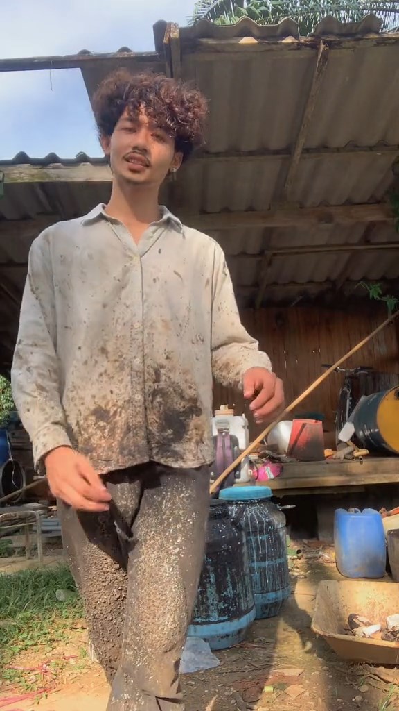 ซัน ร้อยพินิจ