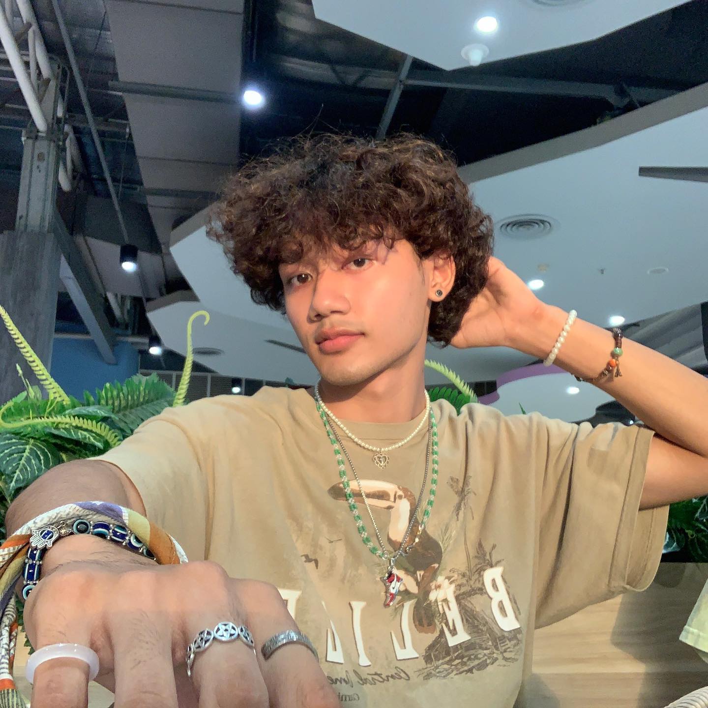 ซัน ร้อยพินิจ