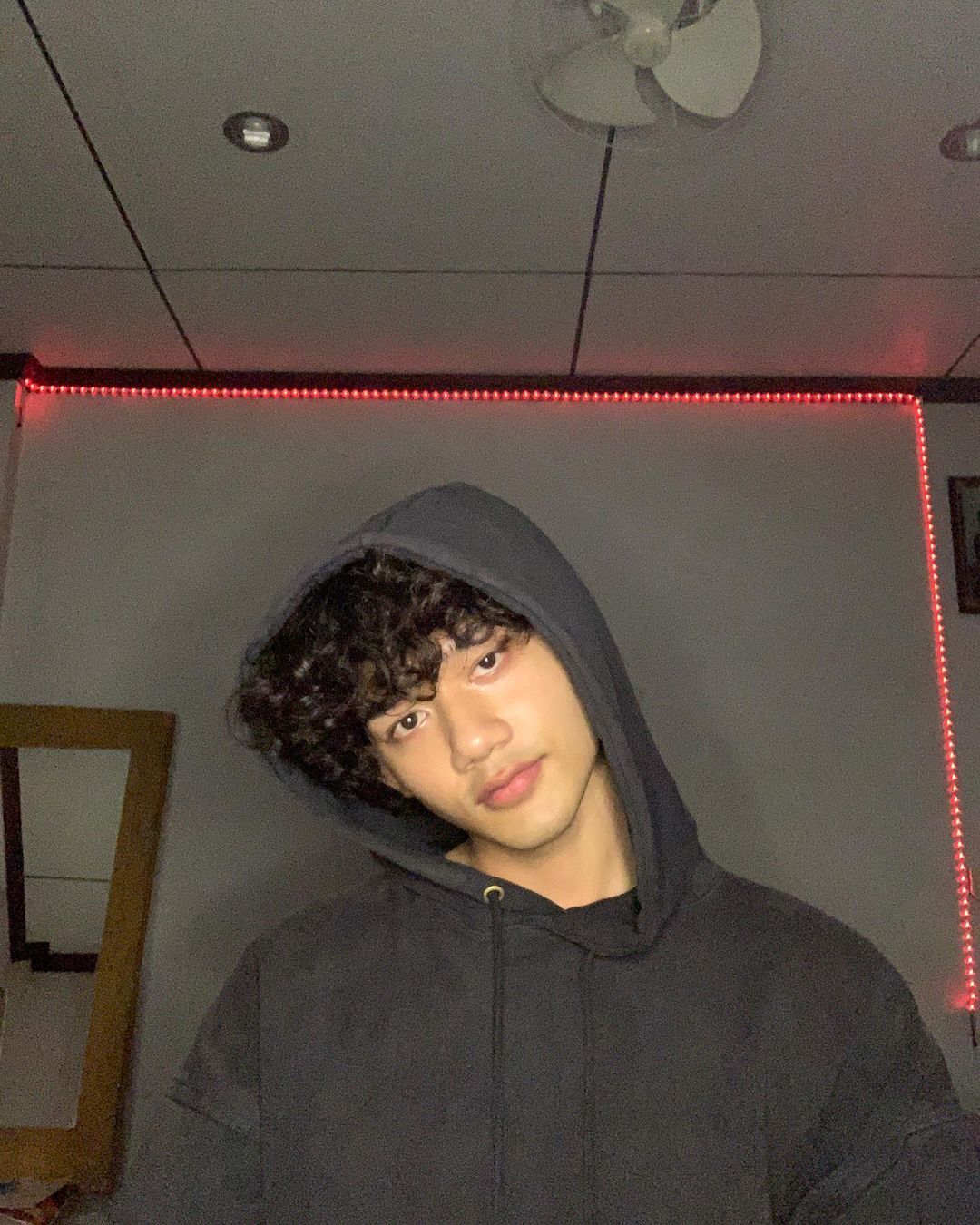 ซัน ร้อยพินิจ