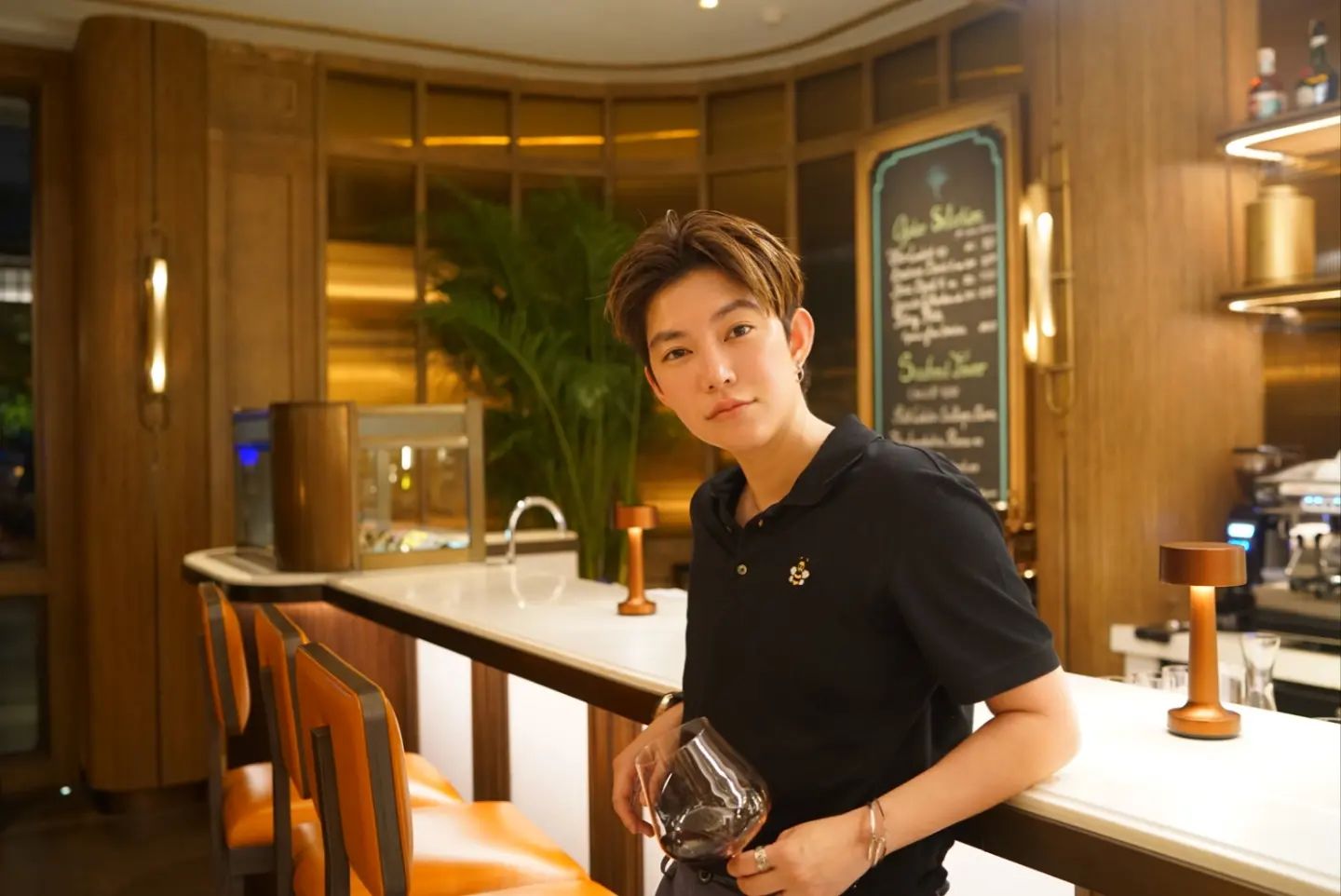 ติ๊นา ศุภนาฎ