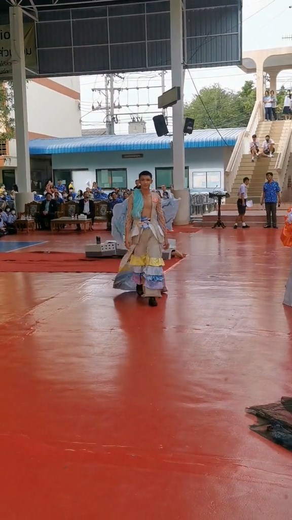 ประกวดชุดแฟนซี