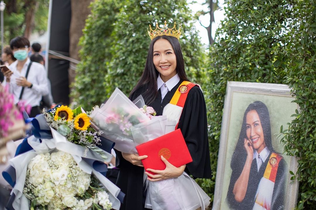 เอ๊ะ อิศริยา