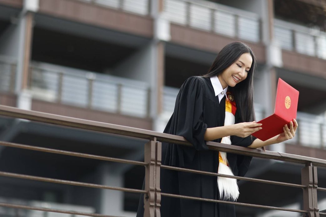 เอ๊ะ อิศริยา