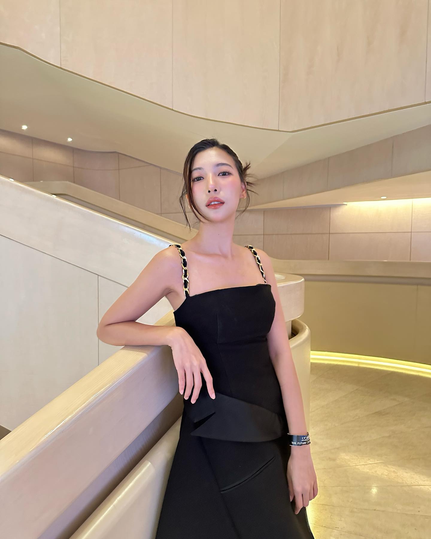 อุงเอิง สัณห์สิริ