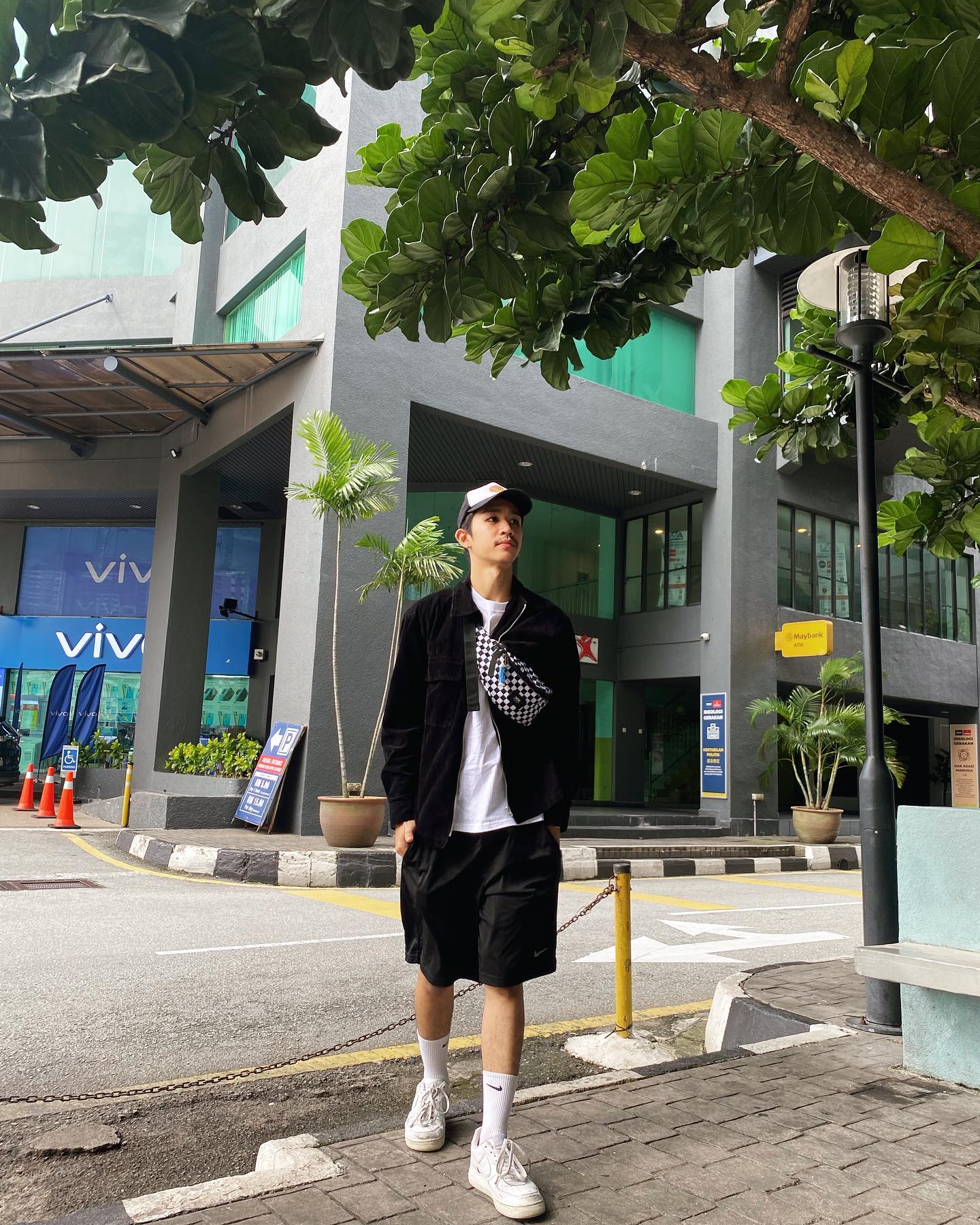 เจอาร์ แดนเซอร์ ลำไย ไหทองคำ