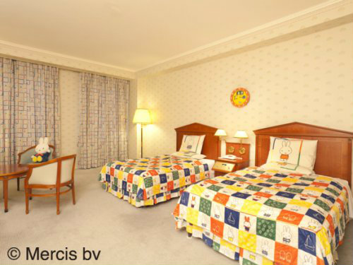 โรงแรมการ์ตูน โรงแรมการ์ตูน