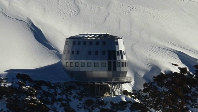 ฐานทัพเหล่าร้ายในเกมส์ ฐานทัพเหล่าร้ายในเกมส์