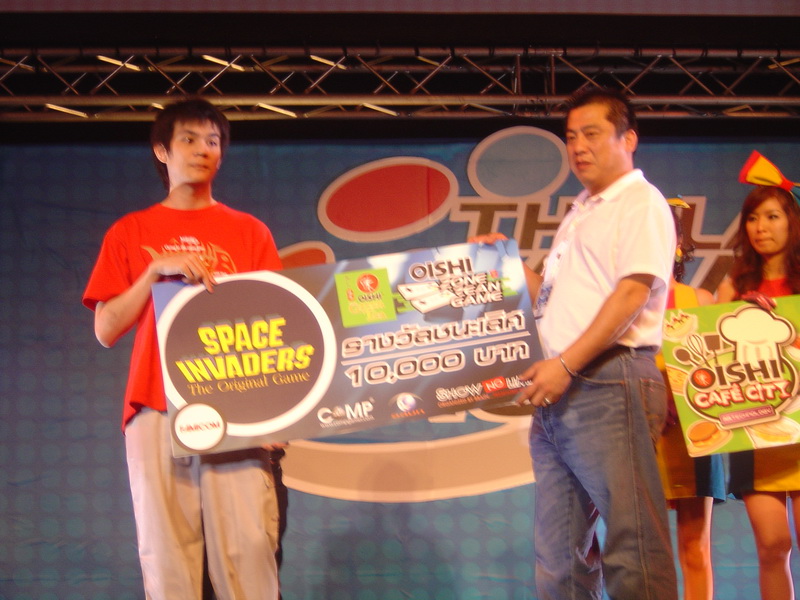 ปิดท้ายงาน TGS 2010 กับควันหลงพร้อม Pretty กับ Cosplay