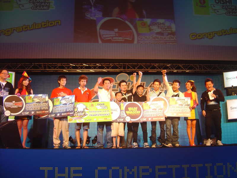 ปิดท้ายงาน TGS 2010 กับควันหลงพร้อม Pretty กับ Cosplay