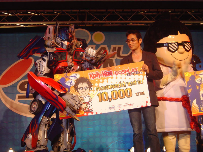 ปิดท้ายงาน TGS 2010 กับควันหลงพร้อม Pretty กับ Cosplay