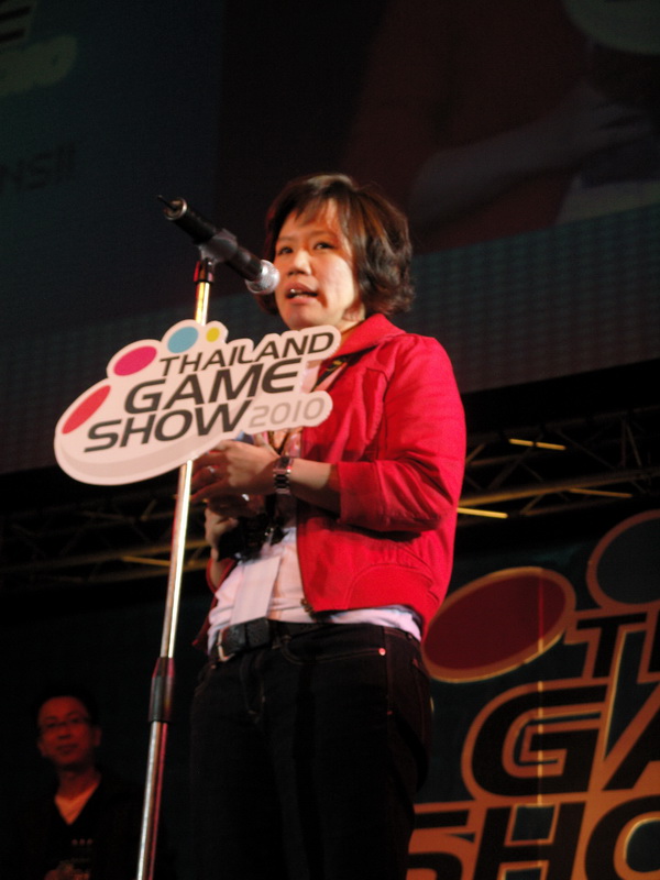 ปิดท้ายงาน TGS 2010 กับควันหลงพร้อม Pretty กับ Cosplay