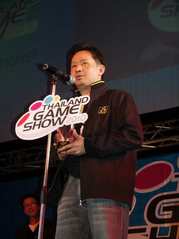 ปิดท้ายงาน TGS 2010 กับควันหลงพร้อม Pretty กับ Cosplay