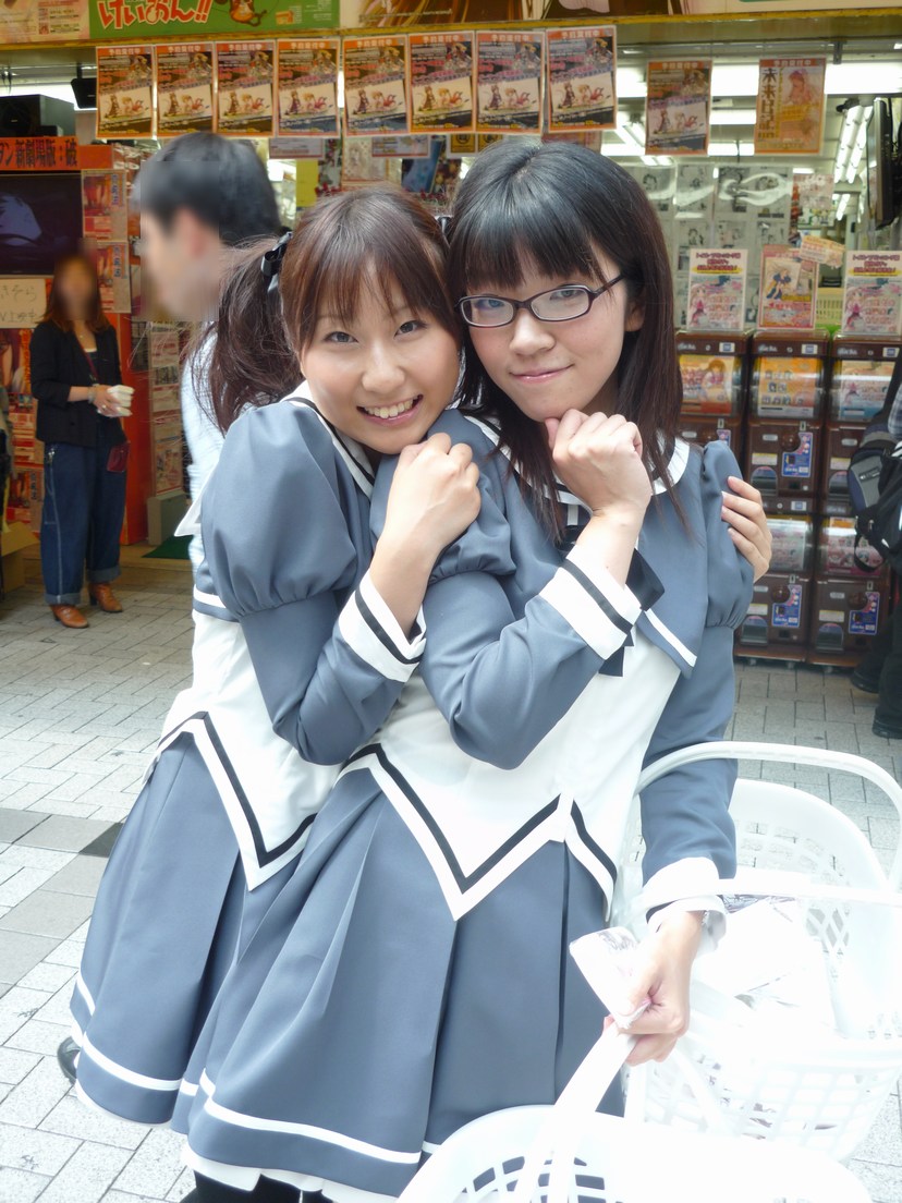 ภาพคอสเพลย์สาวๆ จากย่านอากิฮาบาระ