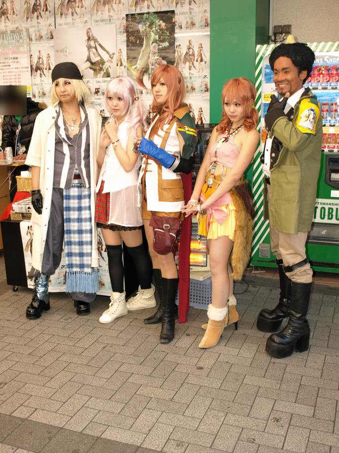 ภาพคอสเพลย์สาวๆ จากย่านอากิฮาบาระ