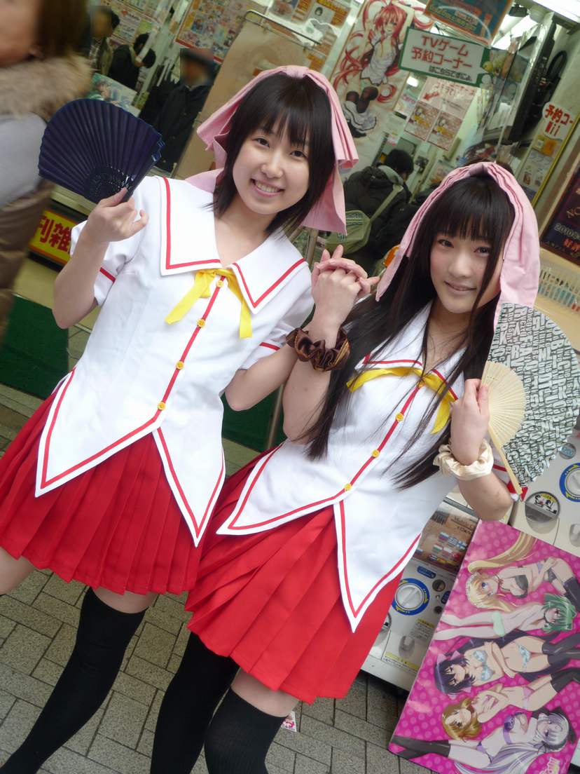 ภาพคอสเพลย์สาวๆ จากย่านอากิฮาบาระ