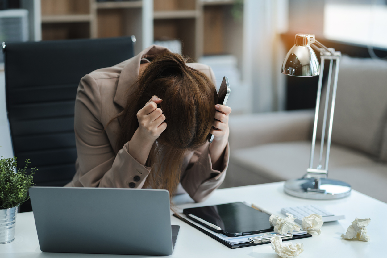 ทำไมเวลาปวดหัวไมเกรน ควรกินยาตั้งแต่เริ่มปวด