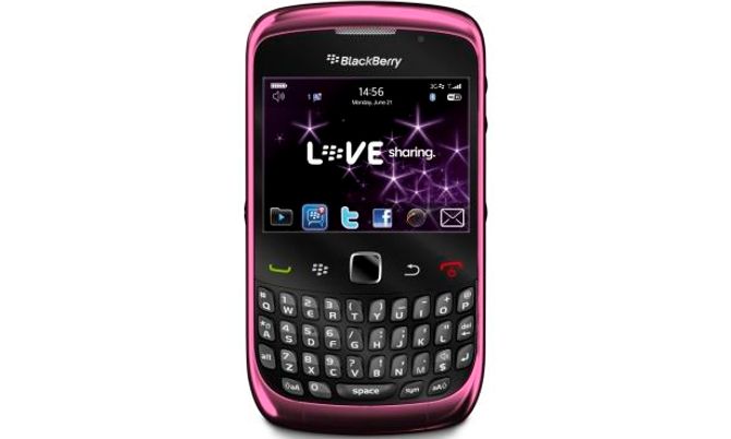 BlackBerry Curve 3G ปล่อยสีชมพู รับวาเลนไทน์