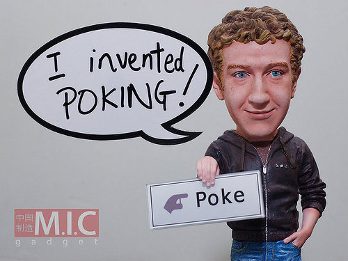 โดนจนได้!! Facebook สั่งแบนตุ๊กตา Zuckerberg แล้ว