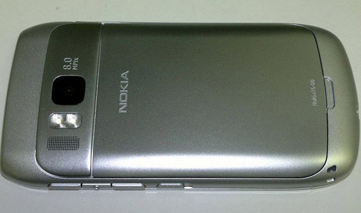 Nokia E6-00 หลุดอีกรอบคราวนี้สีขาว