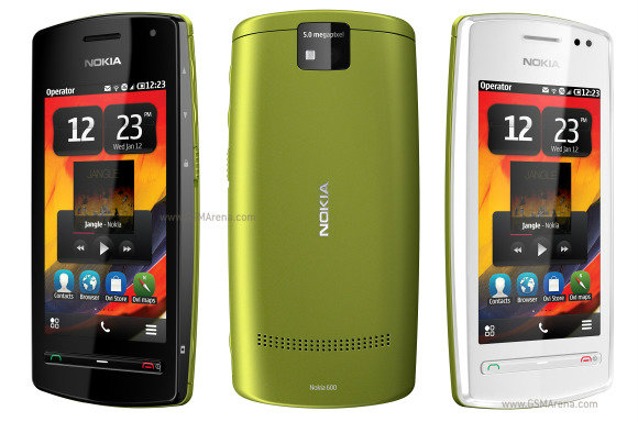 Nokia 600