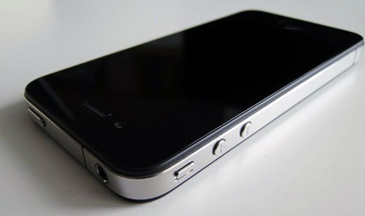 Apple เตรียมทดสอบ iPhone ตัวใหม่ หน้าจอ 720p ตัวประมวลเเบบ Quad Core