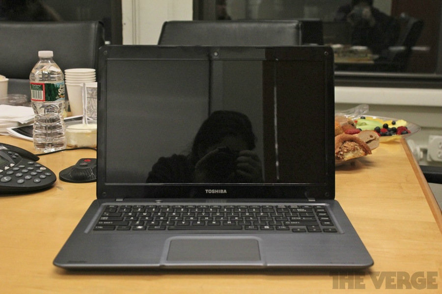 Tohsiba ตระกูล Satellite ตัวจริงมาแล้ว โดยเป็น Ultrabook 