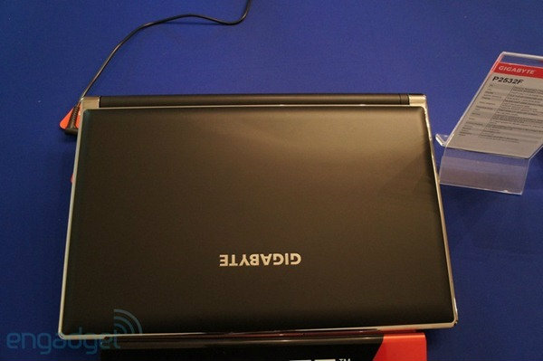 สรุปผลิตภัณฑ์ Notebook และ Tablet ของ Gigabyte ในงาน CES 2012 