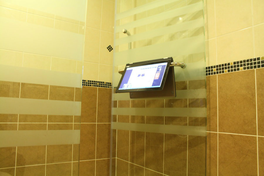 Notebook-bathroom-7