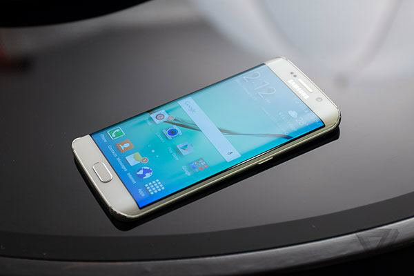 หลุดสเปค Samsung Galaxy S6 Plus คาดมาพร้อมแบตเตอรี่ความจุสูงถึง 3000 mAh