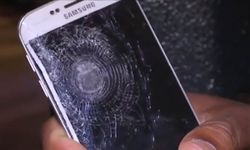 ไม่น่าเชื่อ Samsung Galaxy S6 edge ช่วยให้คน ๆ หนึ่งรอดตายจากเหตุ ณ กรุงปารีส