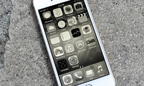 grayscale-mode-ios-8-proof-next-iphone-will-sport-amoled-display.1280x600