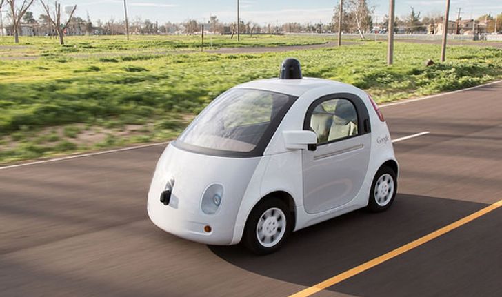 รถไร้คนขับของ Google บีบแตรด้วยตัวเองได้แล้ว